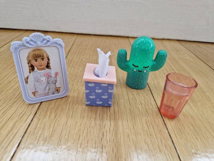 Our Generation Night Table Set