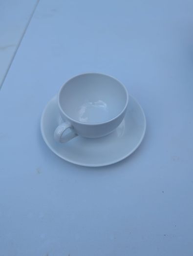 20 cups & saucers