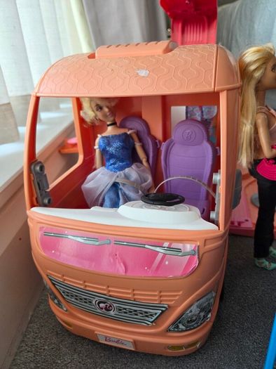 Barbie Dream Camper Van with dolls and accessories!!!