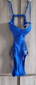 Neck_Bikini_with_Sexy_Cut_Outs