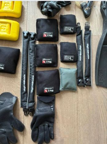 scuba diving gear