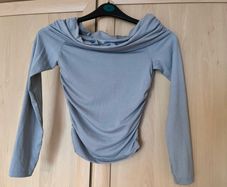 New girls long sleeved top (size 10-12 year/ 146-152cm)