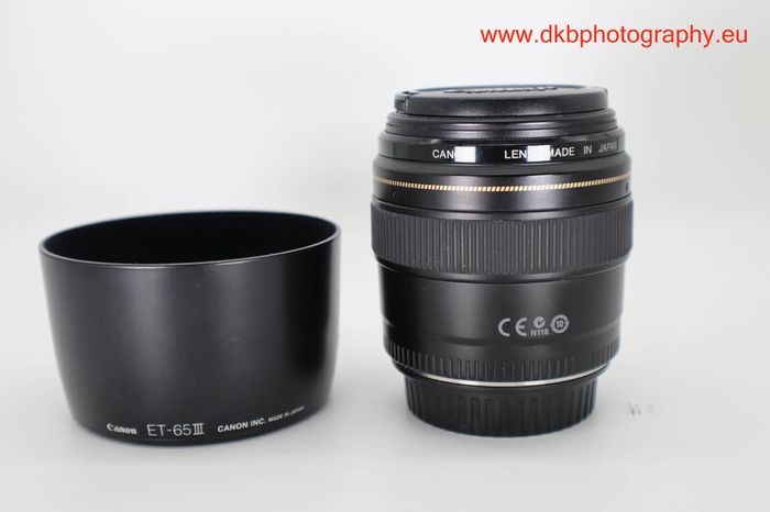 Canon Ef 85mm F1.8 Usm Lens #0590