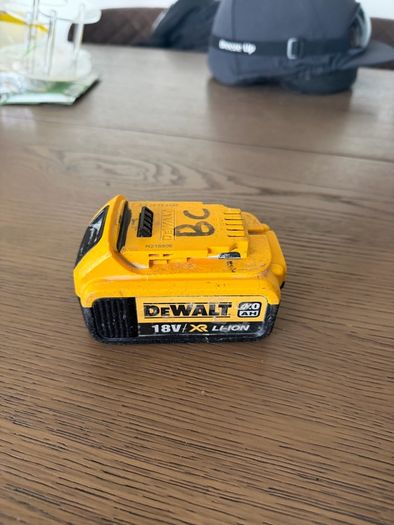 Dewalt 4Amp Battery