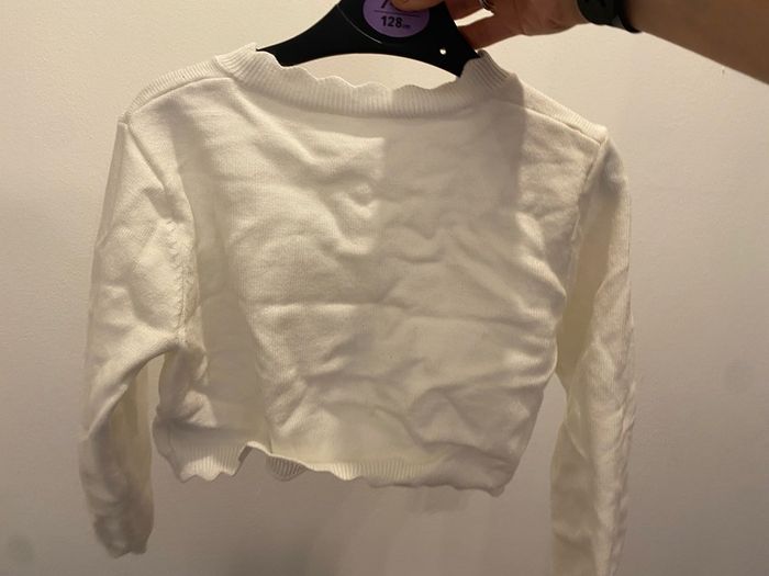 Knitted white cardigan - flower girl