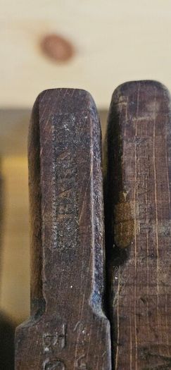 Mathieson plough plane and 17 moulding planes