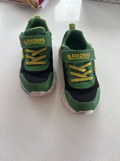 John Deere Skechers