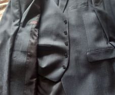 Daniel Hechter (Paris) Suit, size 44S.