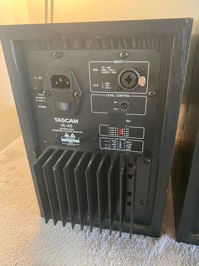 TASCAM VL-A5 Active Monitors
