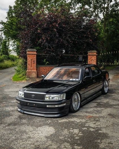 Toyota Celsior