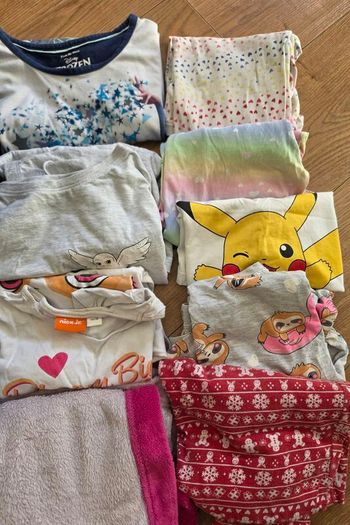 Free clothes 10-12y