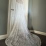 Wedding dress / size 8 - 10 Image 4