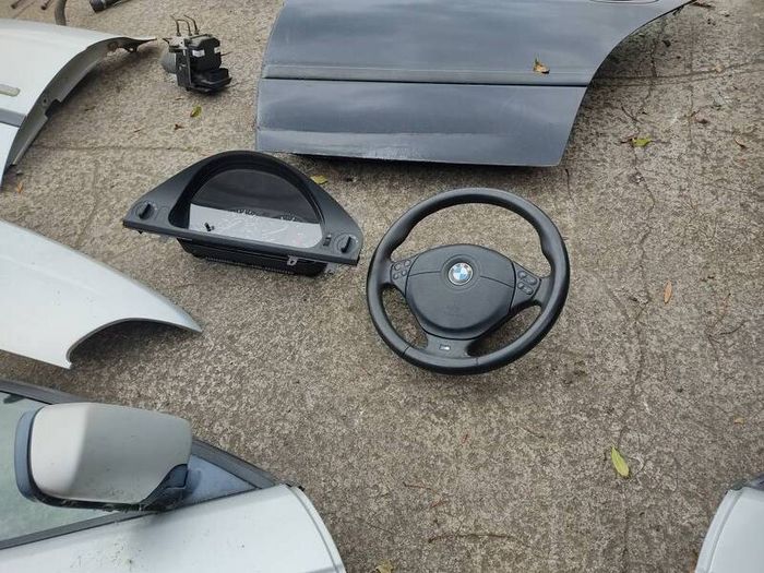 BMW 5 series 96-03 Various bits