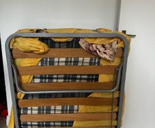 Folding bed
