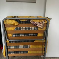 Folding bed