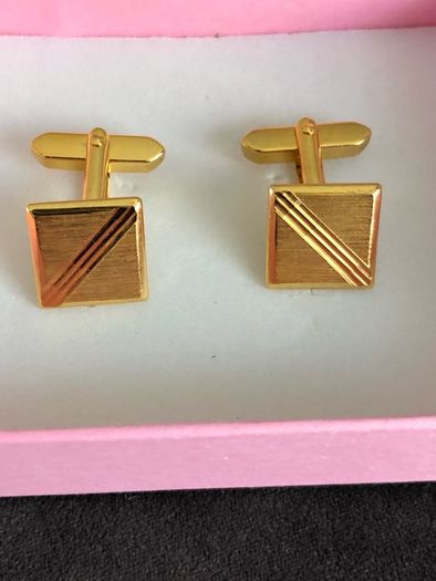 cuff links