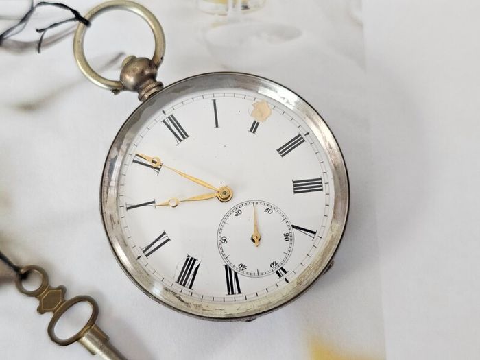 Early 1800s Antique Silver Swiss Made Pocket Watch Key watch