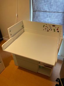 Baby changing unit