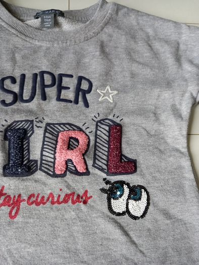 Girls jumper and jeans