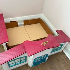 schleich stables