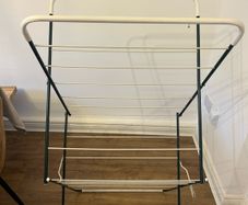 clothes drying rack