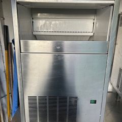 Commercial Ice machine pub / restaurant equipment