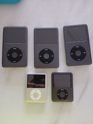 Ipods (untested)