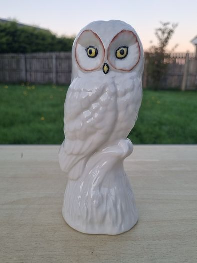 Owl figurine made by Donegal Parian China