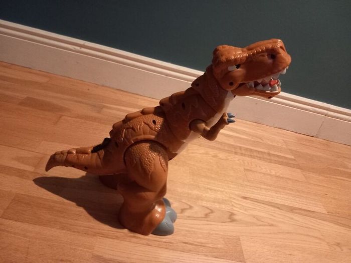Large articulate Dinosaur