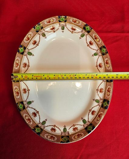 Small Arklow Platter, Alton pattern 812
