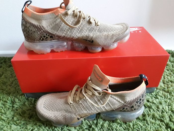 Nike Air VaporMax 2 Cheetah Flyknit Safari Pack Leopard UK-9/EUR-44 AV7973-700 Club Gold/Black-Golden Beige-2018