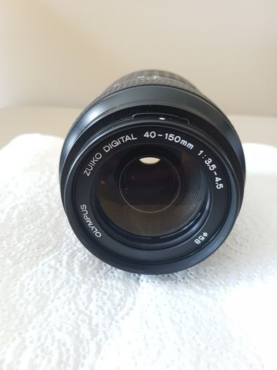Olympus 40-150mm f/3.5-4.5 Zuiko Digital Zoom Lens