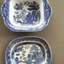 willow pattern dish and plate Image 2
