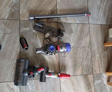 Dyson hoover