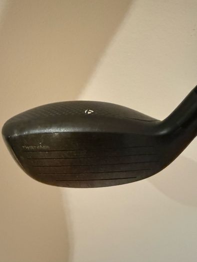 Taylormade Qi35 #4 Hybrid R Flex