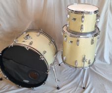 Ludwig 70s 3 ply drum set kit 13 16 22 blue and olive faded silver sparkle