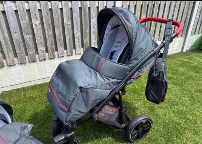 baby stroller
