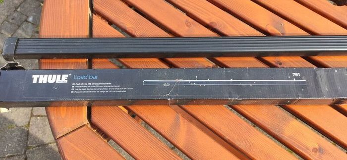 Thule roof bars, feet and fitting kit