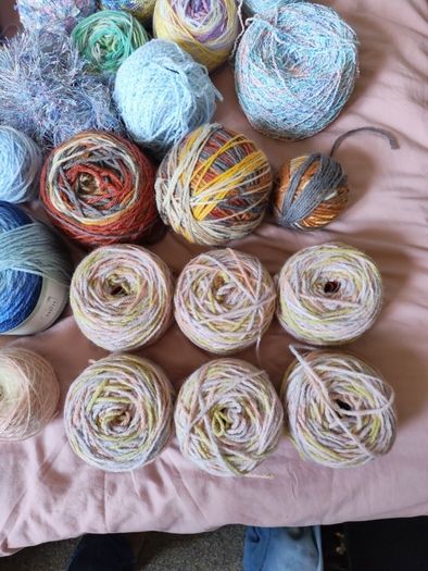 Variegated yarn