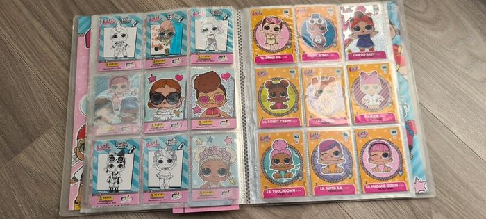 LOL Doll  Collectors Album  with trading cards