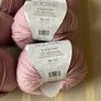 knitting yarn wool Image 2
