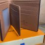 Lv wallet Image 3