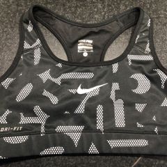 Nike Workout Top Size Small