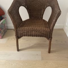 Wicker Arm Chair - Excellent condition