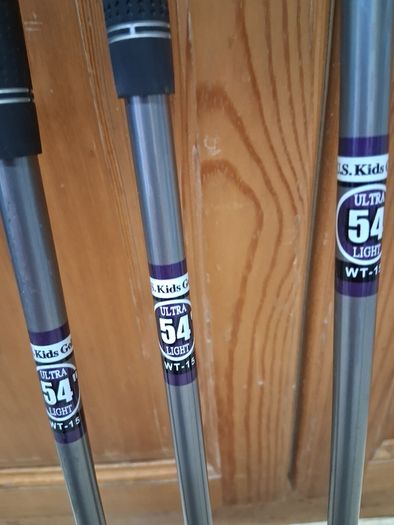 Golf Clubs. Set Of US Kids Left Handed Golf Clubs For 9 To 10 Years In Very Good Condition.  Collect In Dublin Or Receive Via Post.
