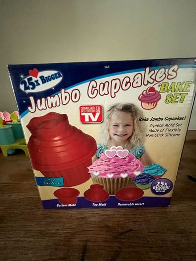 Giant Cupcake mould