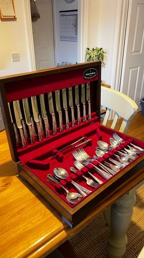 Vintage Walker & Hall 80-Piece Cutlery