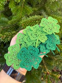 Crochet clover applique