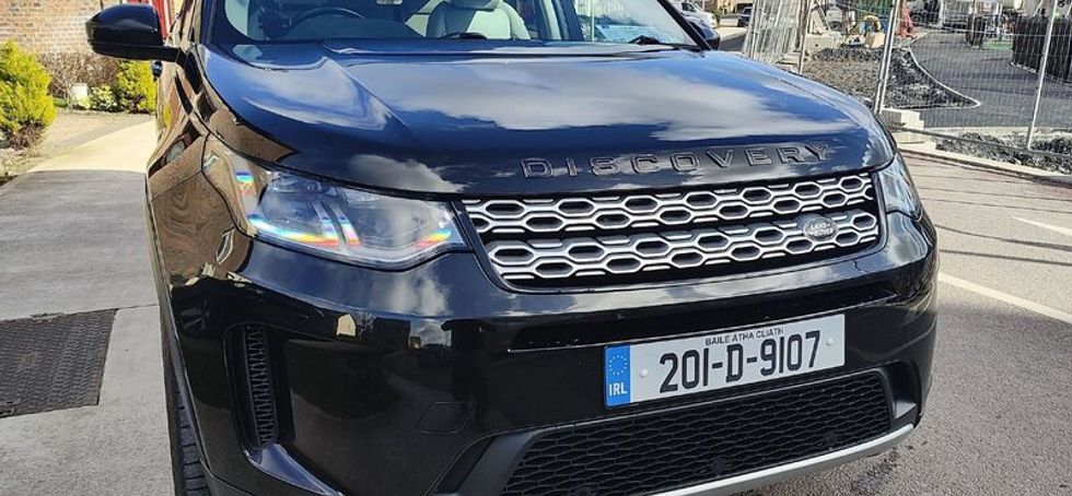 Land Rover Discovery Sport 2020 | 7 Seater | Mint