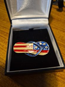 Vintage American Flip Flop Brooch
